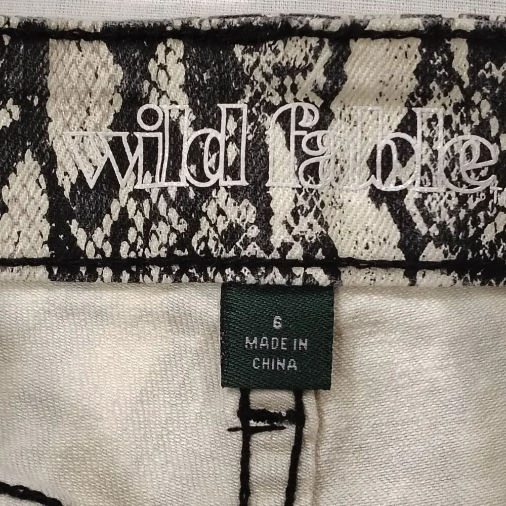 Snakeskin Print Skinny Pants Size 6 Wild Fable Neutral Stretch Denim Pockets - Picture 8 of 16